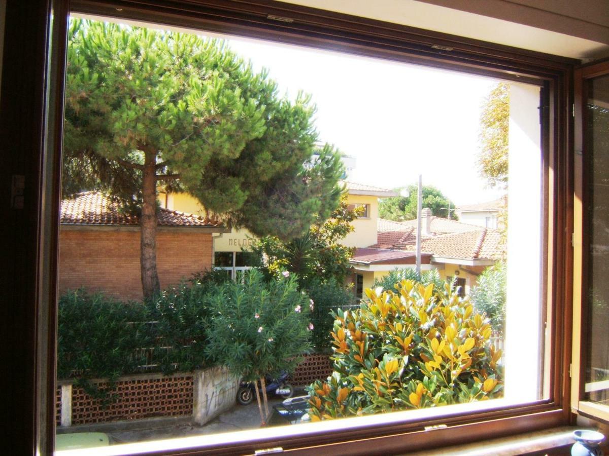 Casa Mario Dei Pini Villa Виареджо Екстериор снимка